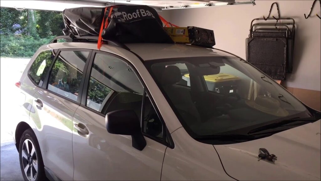 How to Use a Roof Top Bag with a Sun Roof