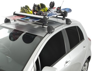 Securely Attach Your Skis Bag to a Roof Rack